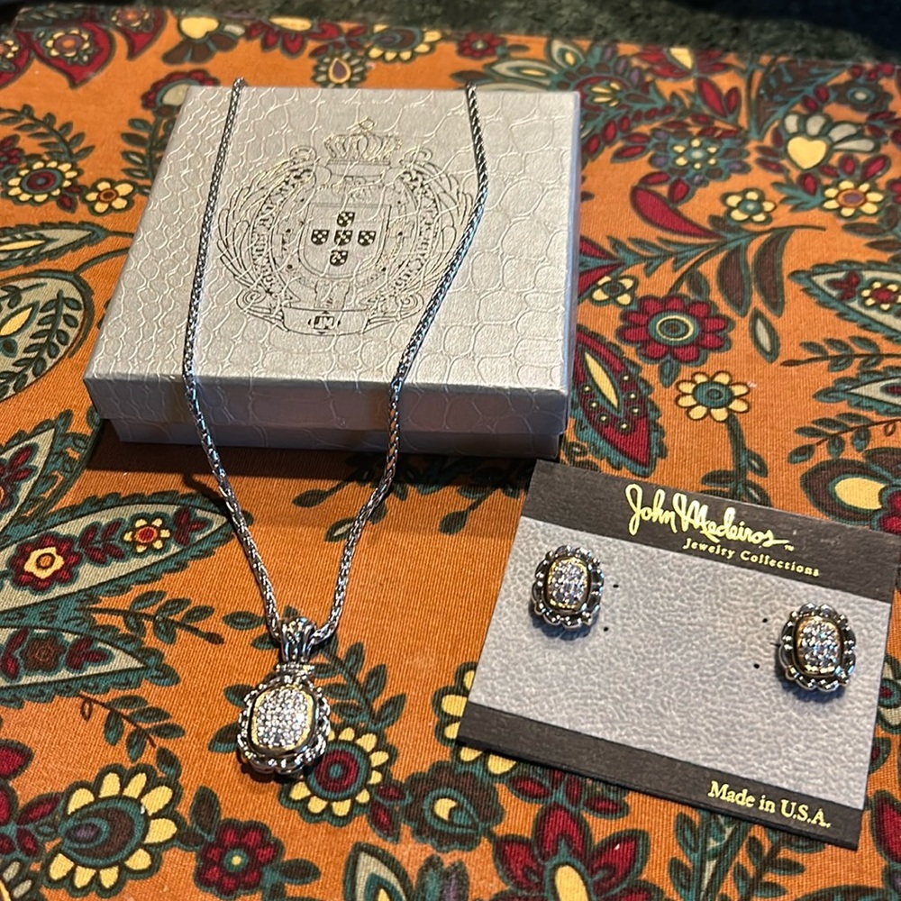 John Medeiros Gift Set